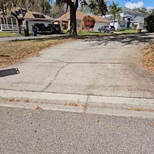 Driveway-Cleaning-in-Haines-City-FL 0