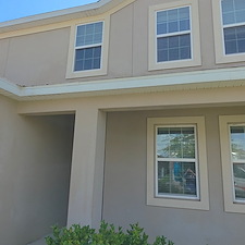 Driveway-Washing-House-Soft-Wash-in-Kissimmee-FL-Thompson-Pressure-Washing 2
