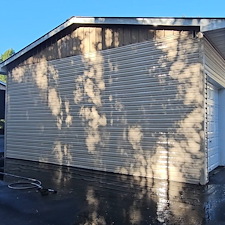 Garage-Wash-in-Plant-City-Florida 4