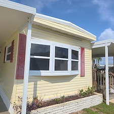Haines-City-Repeat-Customer-Gets-a-Fresh-Pressure-Wash-House-Washing 4