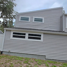 House-Washing-and-Lanai-Washing-in-Riverview-FL-Thompson-Pressure-Washing 6