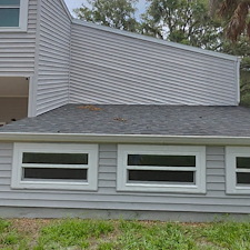 House-Washing-and-Lanai-Washing-in-Riverview-FL-Thompson-Pressure-Washing 4