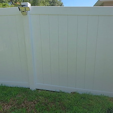 House-Washing-Driveway-Cleaning-Patio-Cleaning-in-Lakeland-FL-Thompson-Pressure-Washing 0