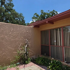 House-Washing-in-Mulberry-FL-Thompson-Pressure-Washing 7