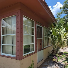 House-Washing-in-Mulberry-FL-Thompson-Pressure-Washing 1