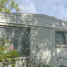 House-Washing-in-Tampa-FL-Thompson-Pressure-Washing 4