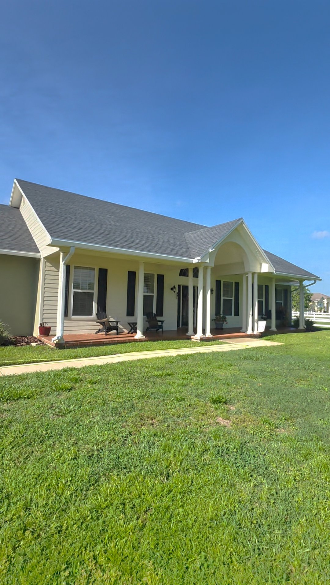 House Washing in Winter Haven, FL- Soft Wash Vinyl & Stucco Home
