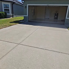 House-Washing-Service-in-Winter-Haven-FL 2