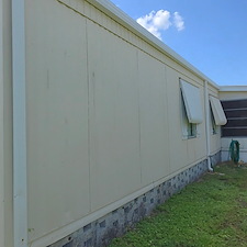 House-Washing-Driveway-Cleaning-Ellenton-FL-Thompson-Pressure-Washing 0