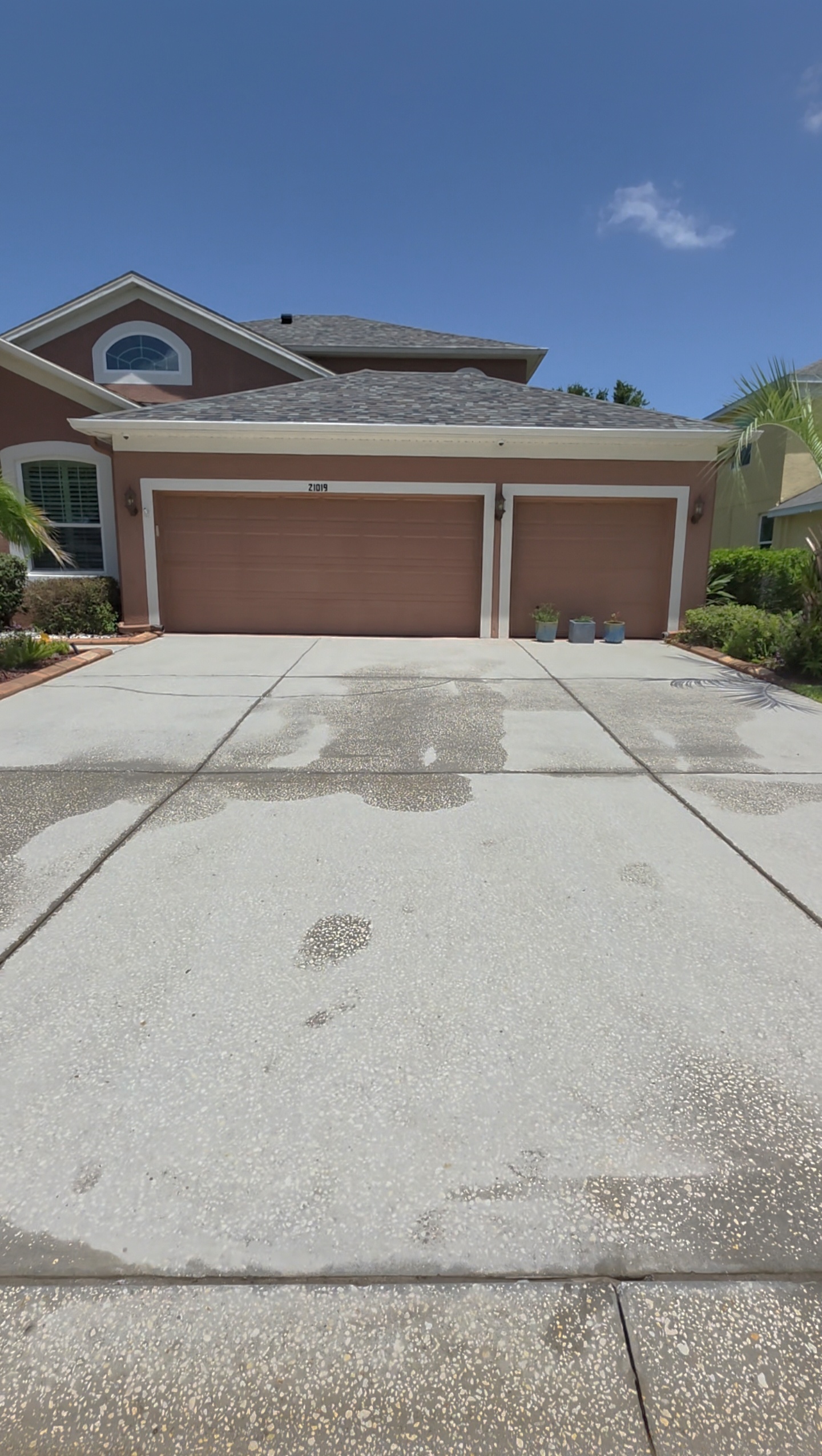 Land O Lakes Driveway & Sidewalk Pressure Wash
