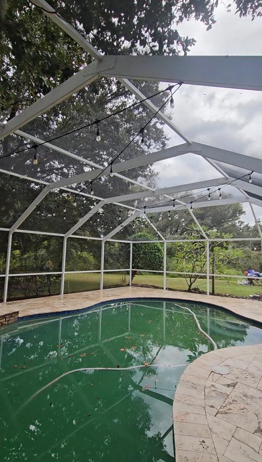 Pool Cage Wash in Lakeland, FL Thumbnail