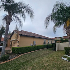 Roof-cleaning-in-Lakeland-FL 4