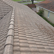 Roof-Driveway-Paver-Patio-Washing-in-Winter-Haven-FL-Pre-Sealing-Prep 7