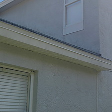 Stucco-House-Wash-in-Lithia-FL-Thompson-Pressure-Washing 4