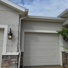 Stucco-House-Washing-in-Zephyrhills-FL-Thompson-Pressure-Washing 4