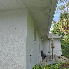 Townhouse-Fascia-Soffit-Cleaning-in-Kissimmee-FL-HOA-Inspection-Prep 5