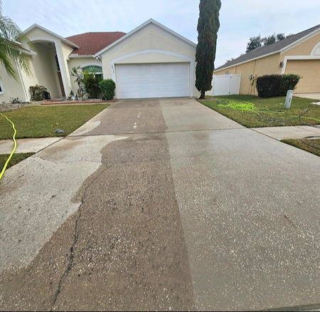 Driveway Pressure Washing Thumbnail